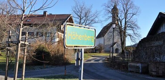 Blick zu Fluchthöhlen